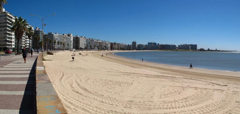 Playa de los Pocitos Montevidéu Uruguai